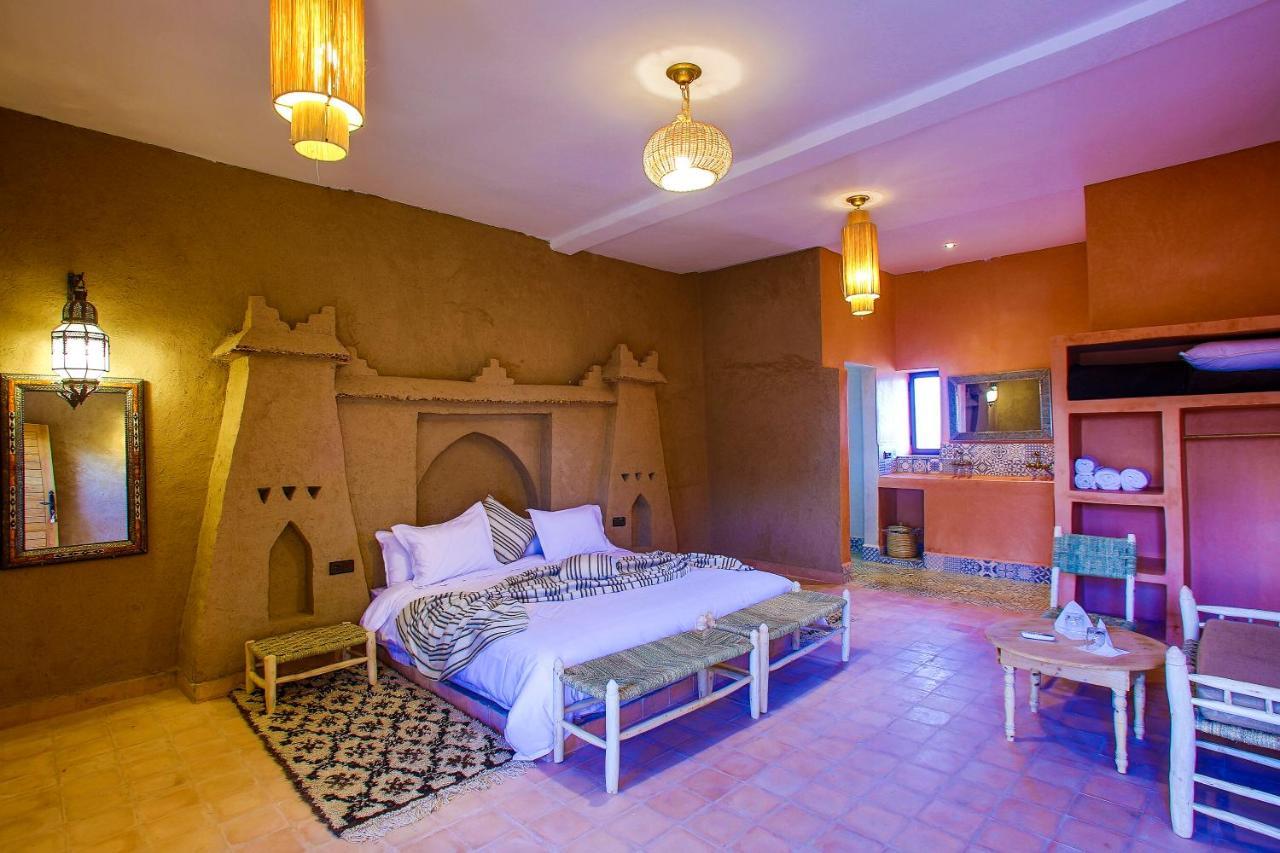 Riadsuerteloca Merzouga Hassilabied エクステリア 写真 Suite