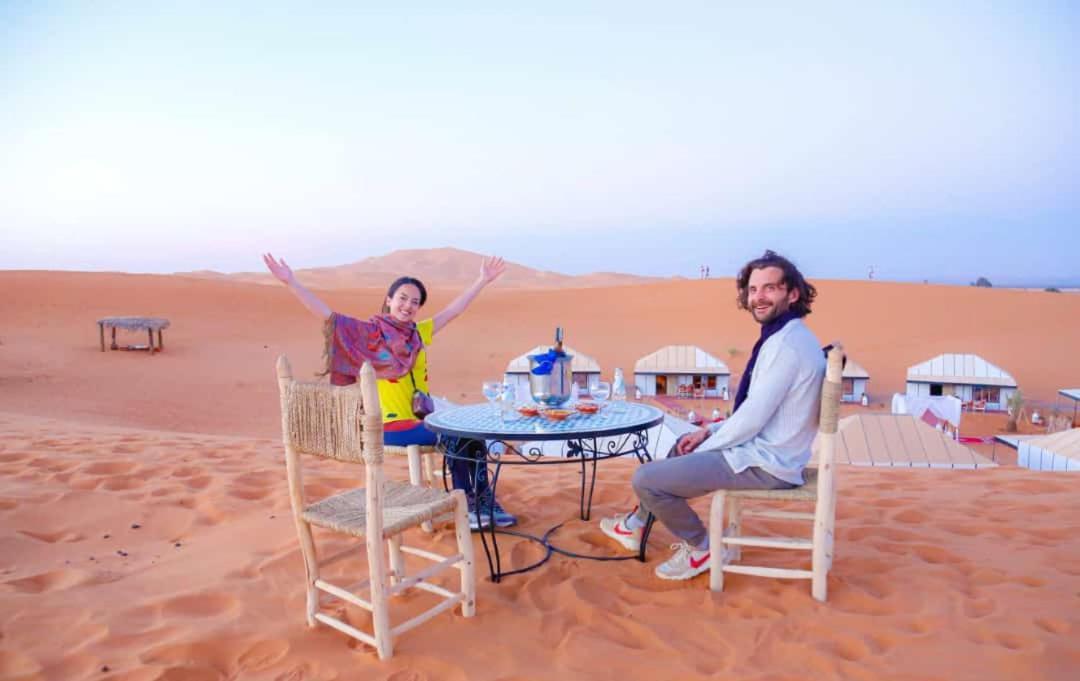 Riadsuerteloca Merzouga Hassilabied エクステリア 写真
